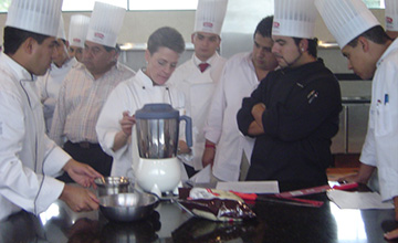 Quattro Agencia BTL - Nestlé Chef Creativo